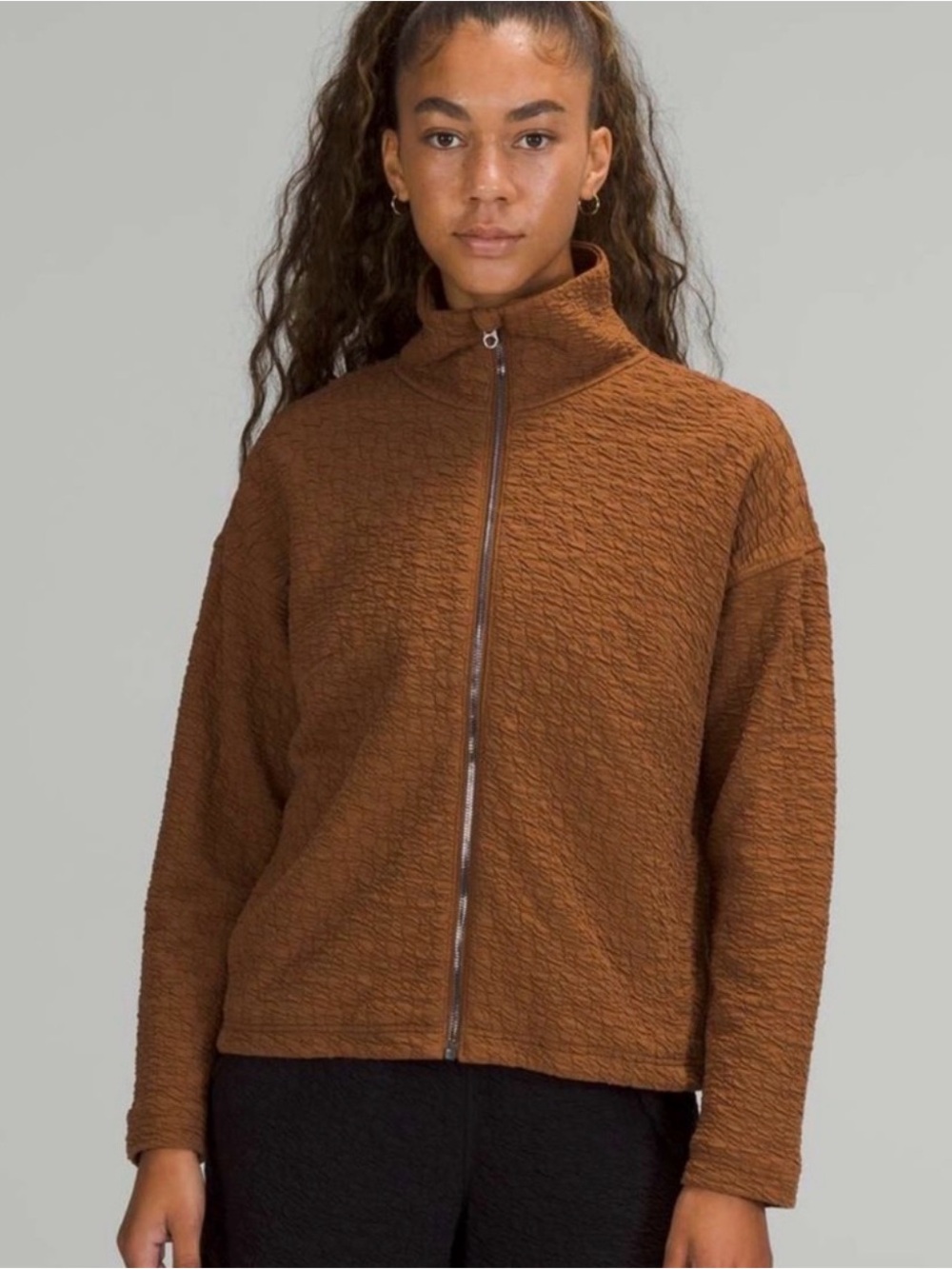 Lululemon Rippled Full Zip Jacket, size 6 NEW w/o tags